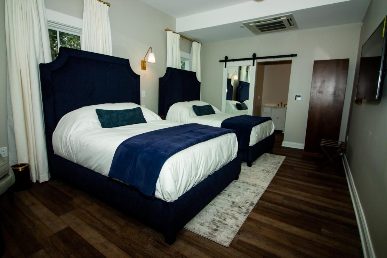 The Colonial Inn Hillsborough Zewnętrze zdjęcie